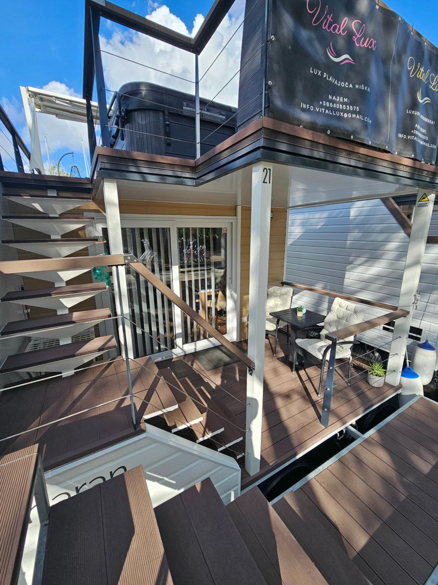 Floating Sea House - Vital Lux Portorož Eksteriør bilde