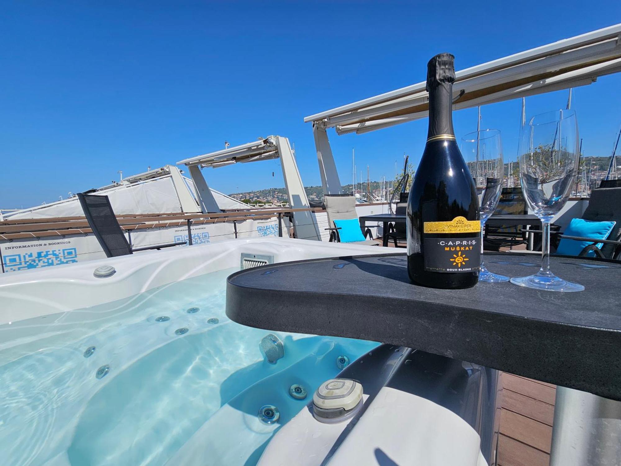 Floating Sea House - Vital Lux Portorož Eksteriør bilde
